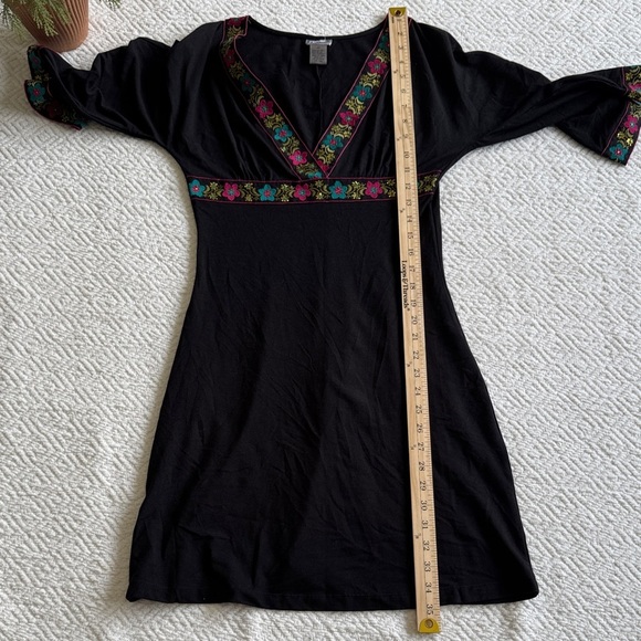 Rave Women’s Black Mini Dress with Floral Embroidery Size XS - Picture 9 of 9